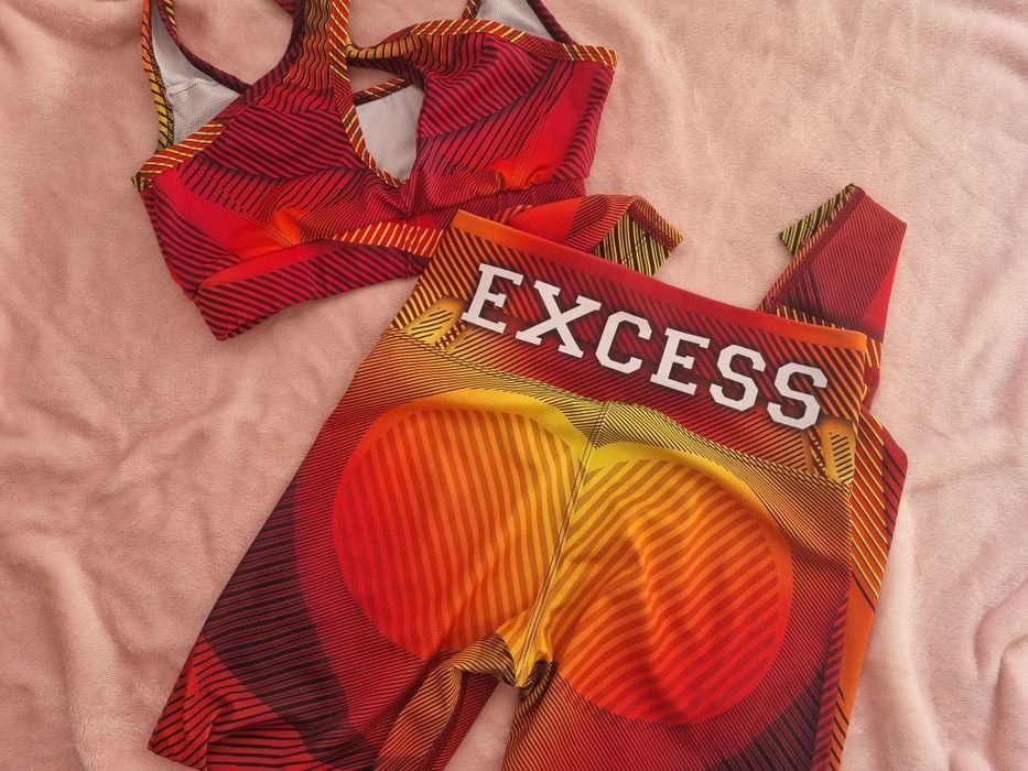 Спортен екип, клин и бюстие Excess