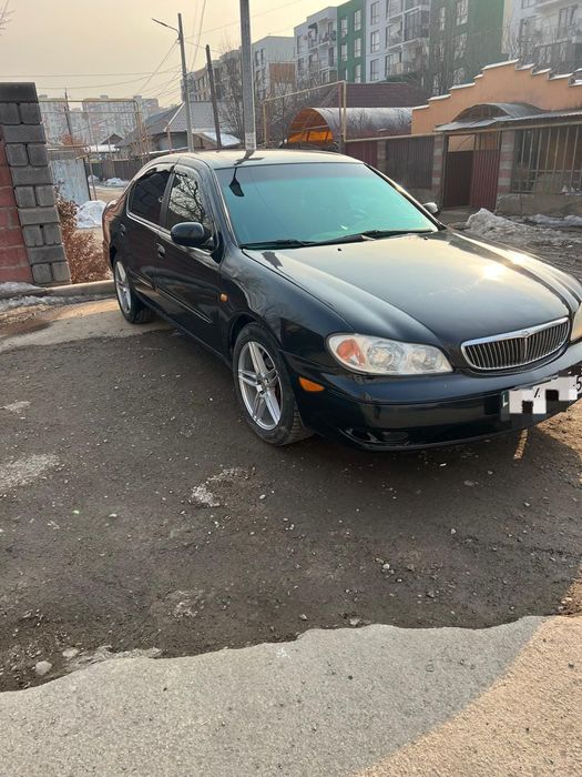 Продам машину Nissan Maxima A33
