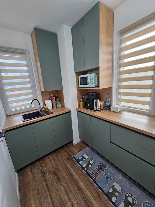 Apartament 3 camere Abatorului 2 bai 1 bucatarie 2 logii  FARA AGENTII