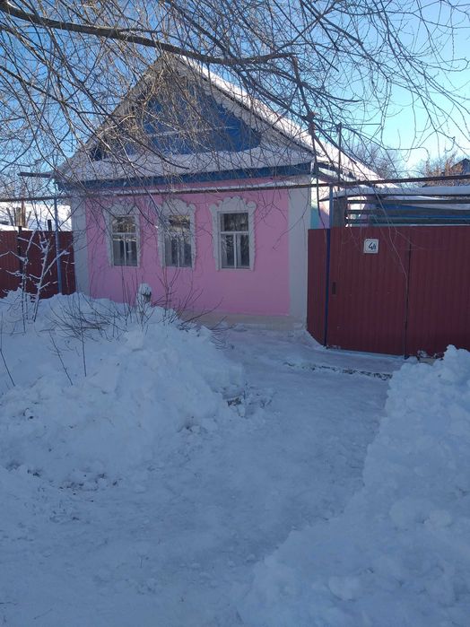 Продам добротный дом  в  центре Уральска