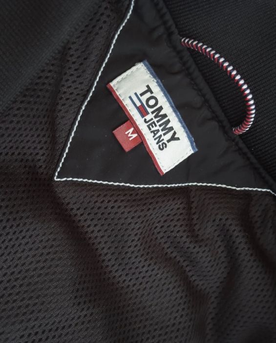 Geaca Tommy Hilfiger marimea M