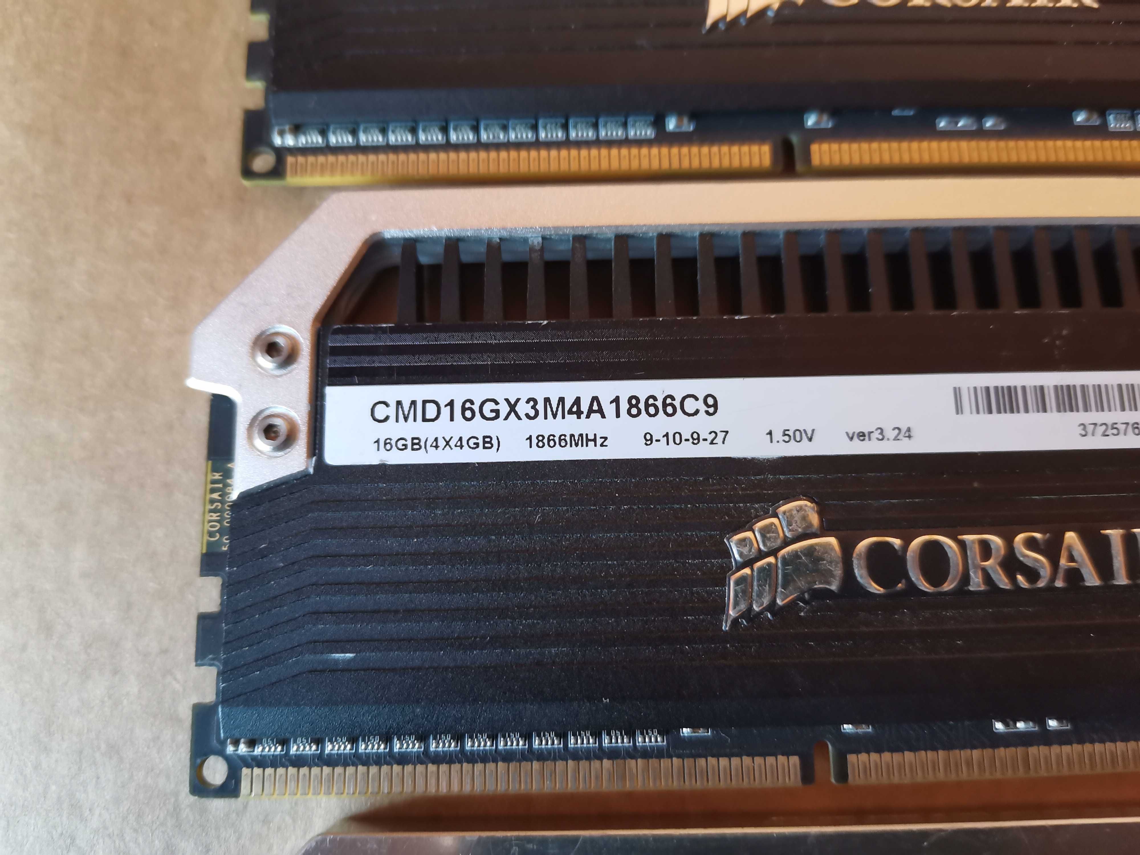 Kit memori ram DDR3 Corsair Dominator 20GB 1866MHz