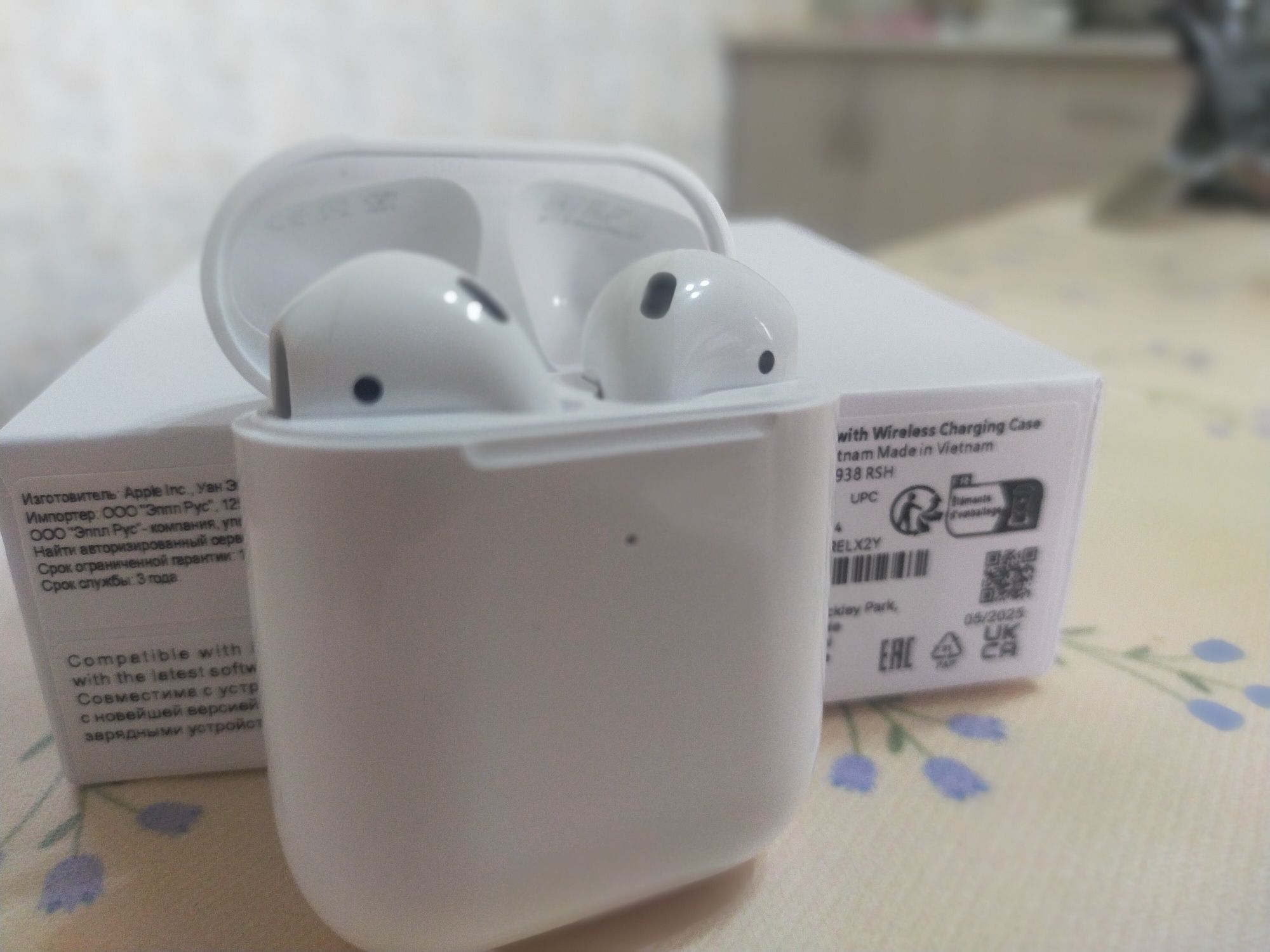AirPods wireless
