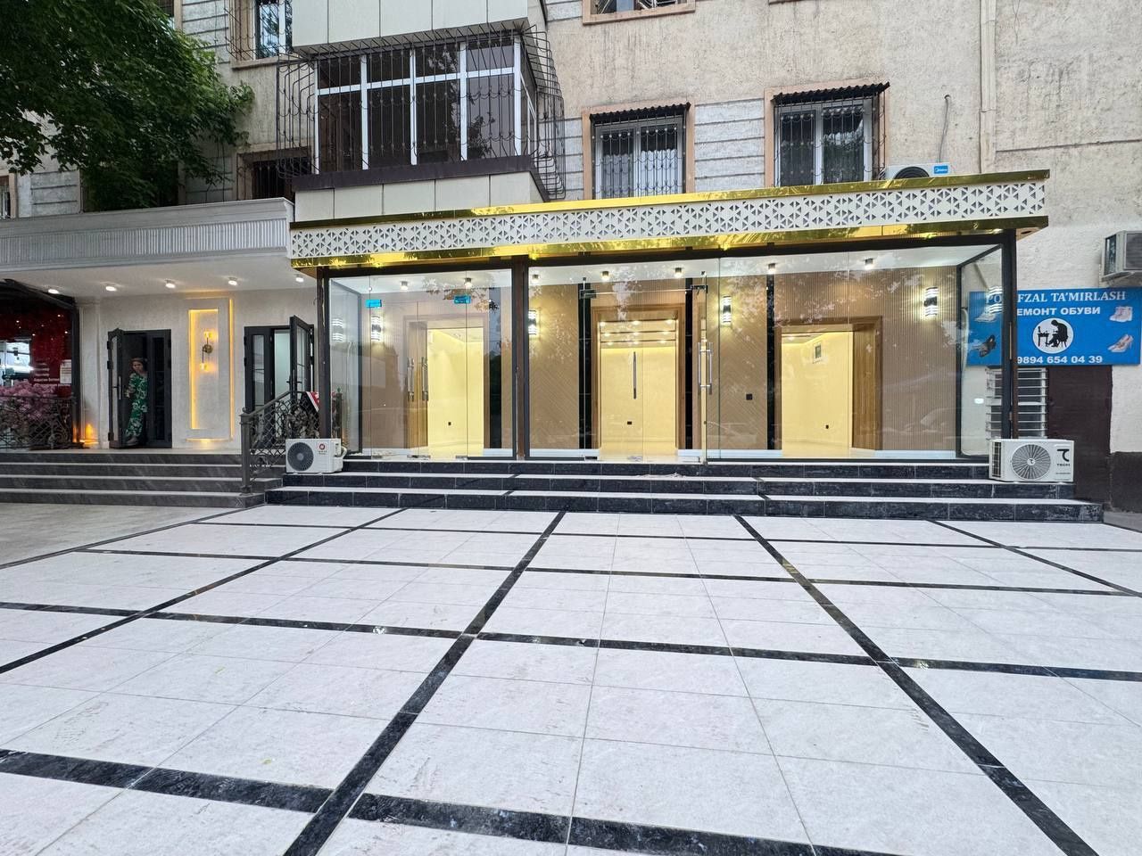 Продаётся нежилое помещение с готовым арендатором