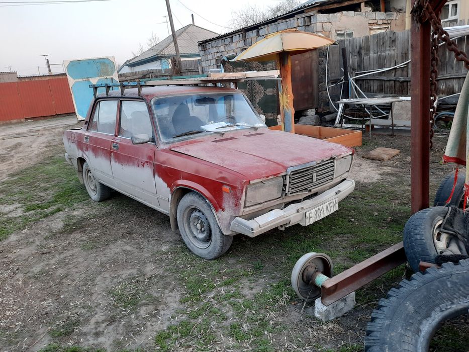 Продам машину ваз 2107