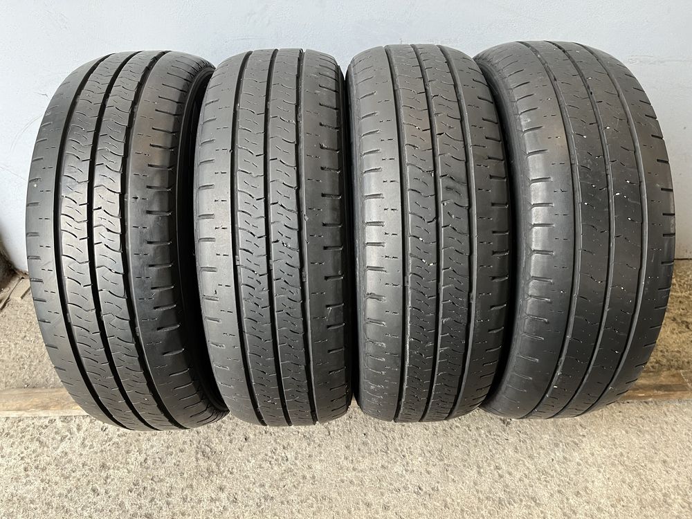 Гуми 215/65/16C KUMHO Por Tran