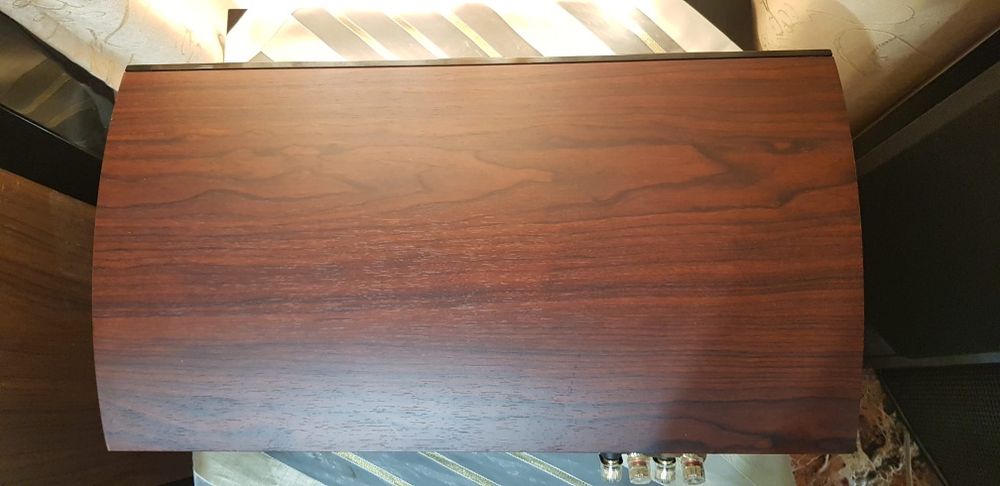 Wharfedale Diamond 10.CM , 90 dB / 1 W / 1 m , proveniență Anglia.