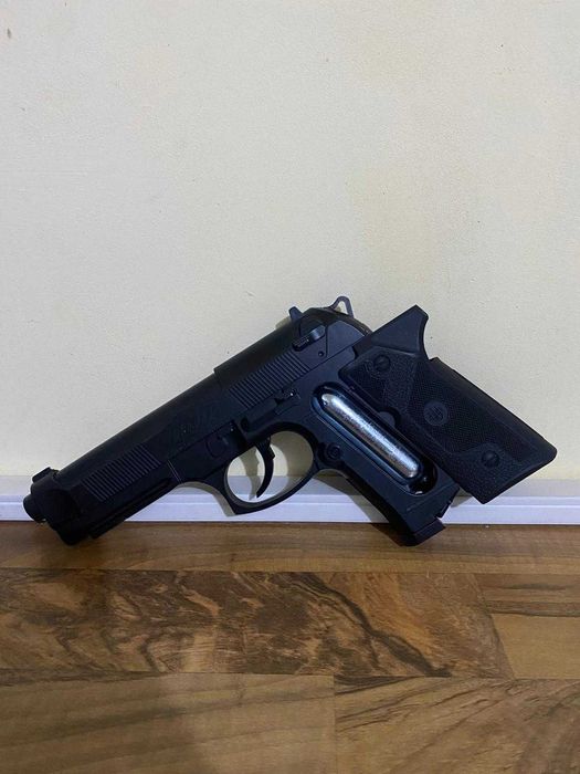Airsoft Берета Elite 2 CO₂ – 4.5 мм, работеща (сер. № D24G126127)
