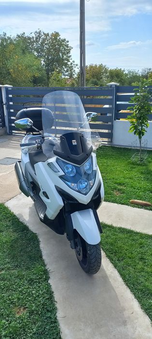 Kymco myroad 700i / schimb cu moto