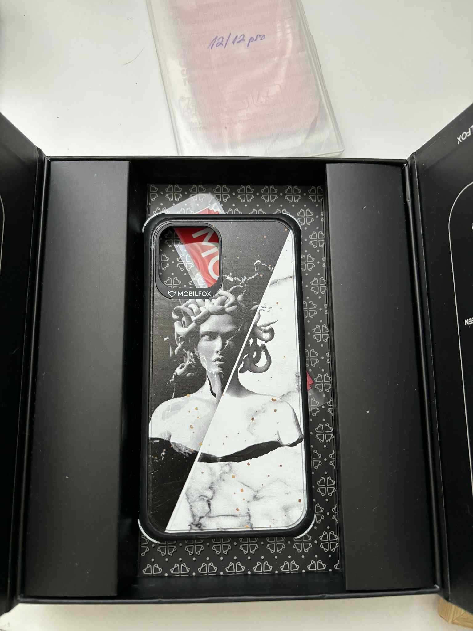 Mobilfox Case за iPhone 12 плюс протектор