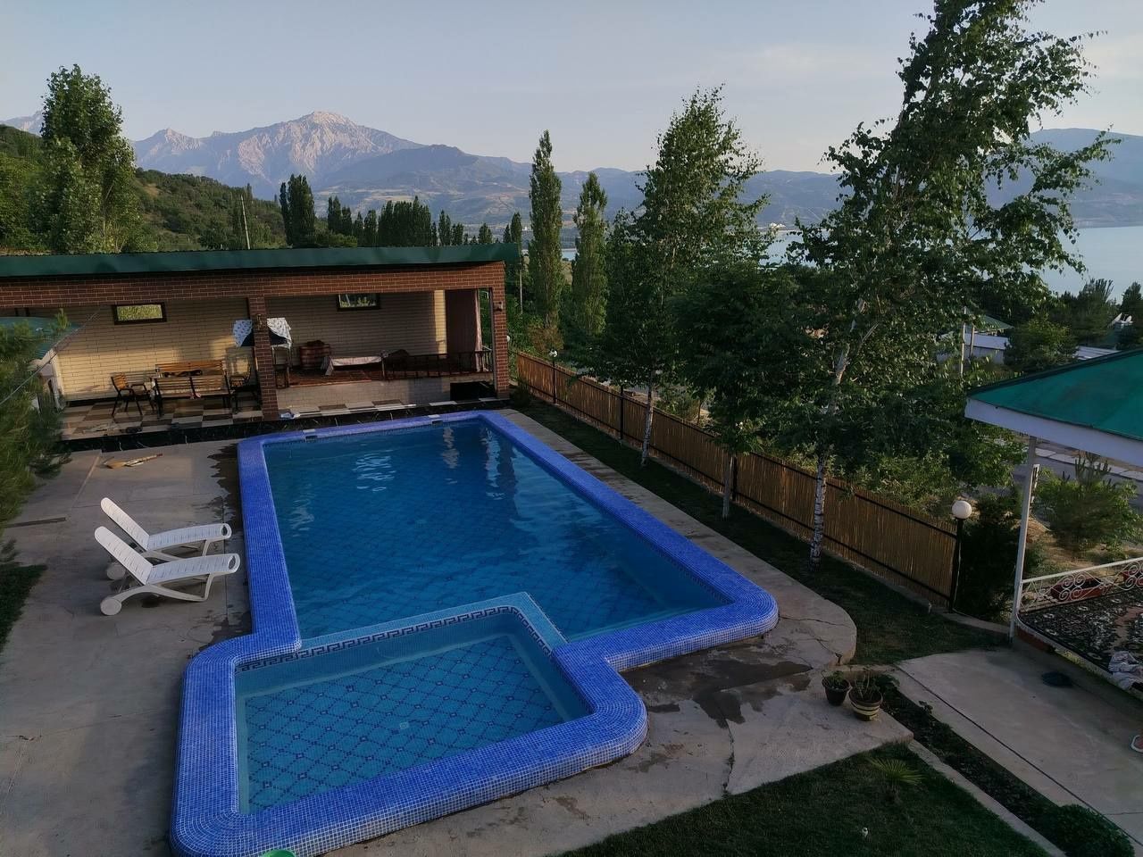Dacha oila va ulfatlar uchun