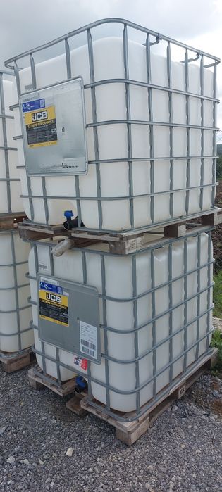 Продавам бидони 1 тон купче