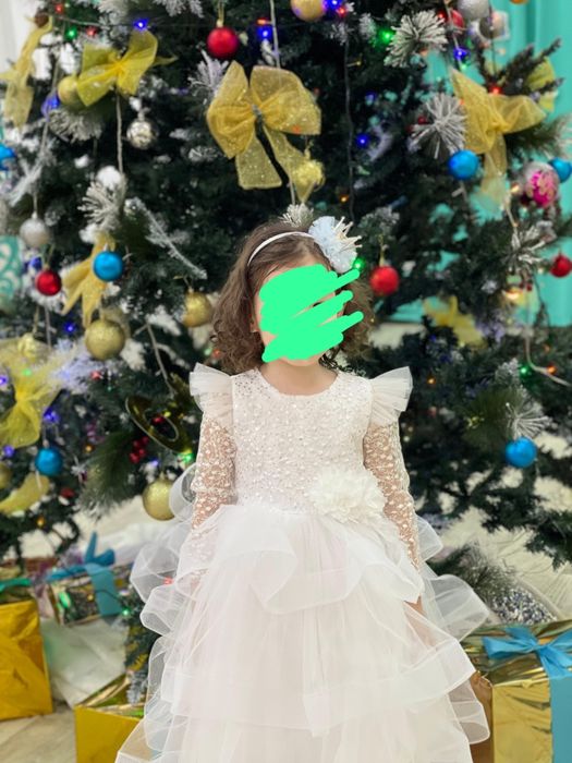 Продам детское платье.