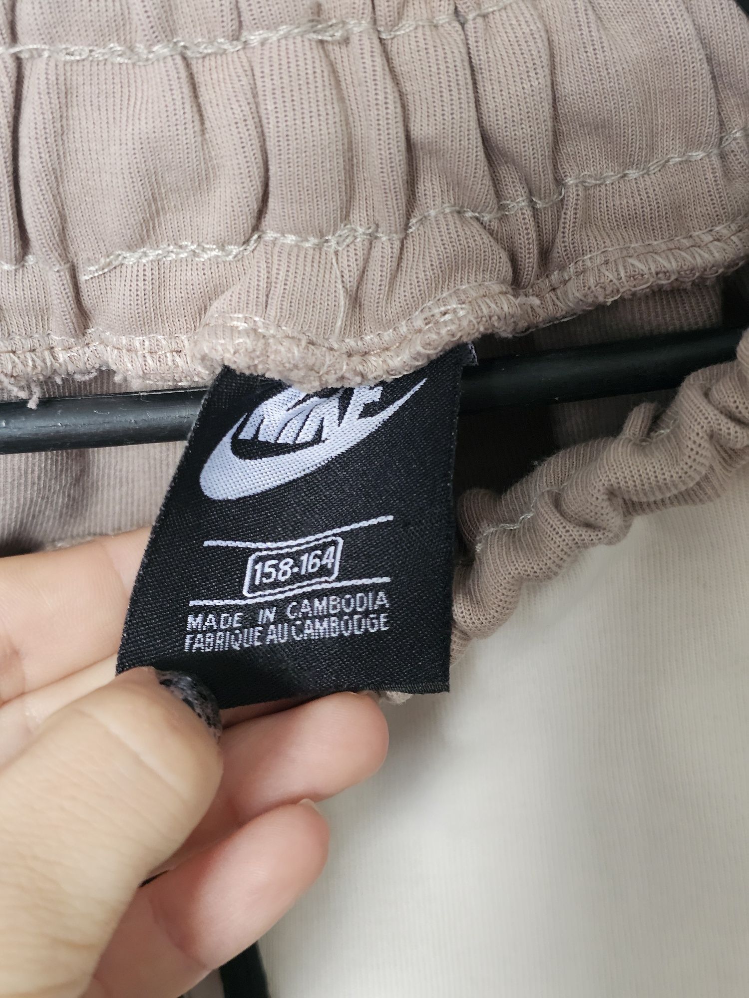 Опигинален спортен екип Nike Tech Fleece