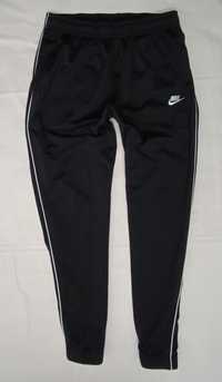 Nike Sportswear Pants оригинално долнище L Найк спорт долница