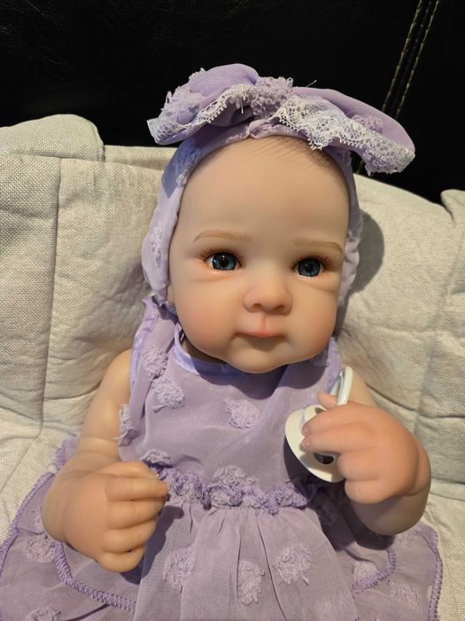 Реалистични кукли