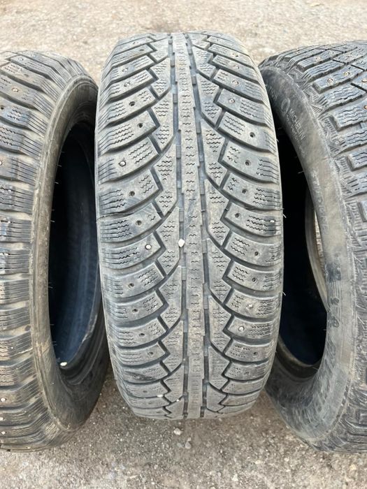Зимние шипованные шины