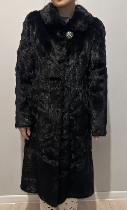 Продам норковую шубу