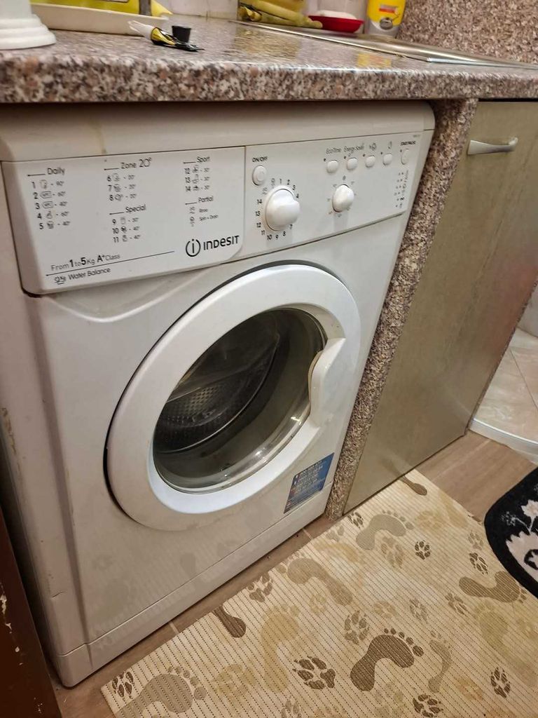 Дава се под наем Едностаен апартамент в Плевен, Сторгозия - 45 кв.м за 127.5 € - Снимка #6