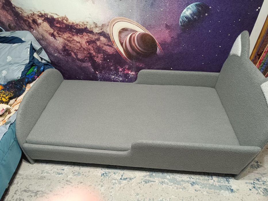 Кровать детская почти новая