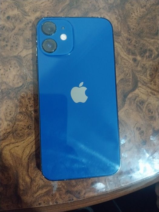Iphone 12 mini..