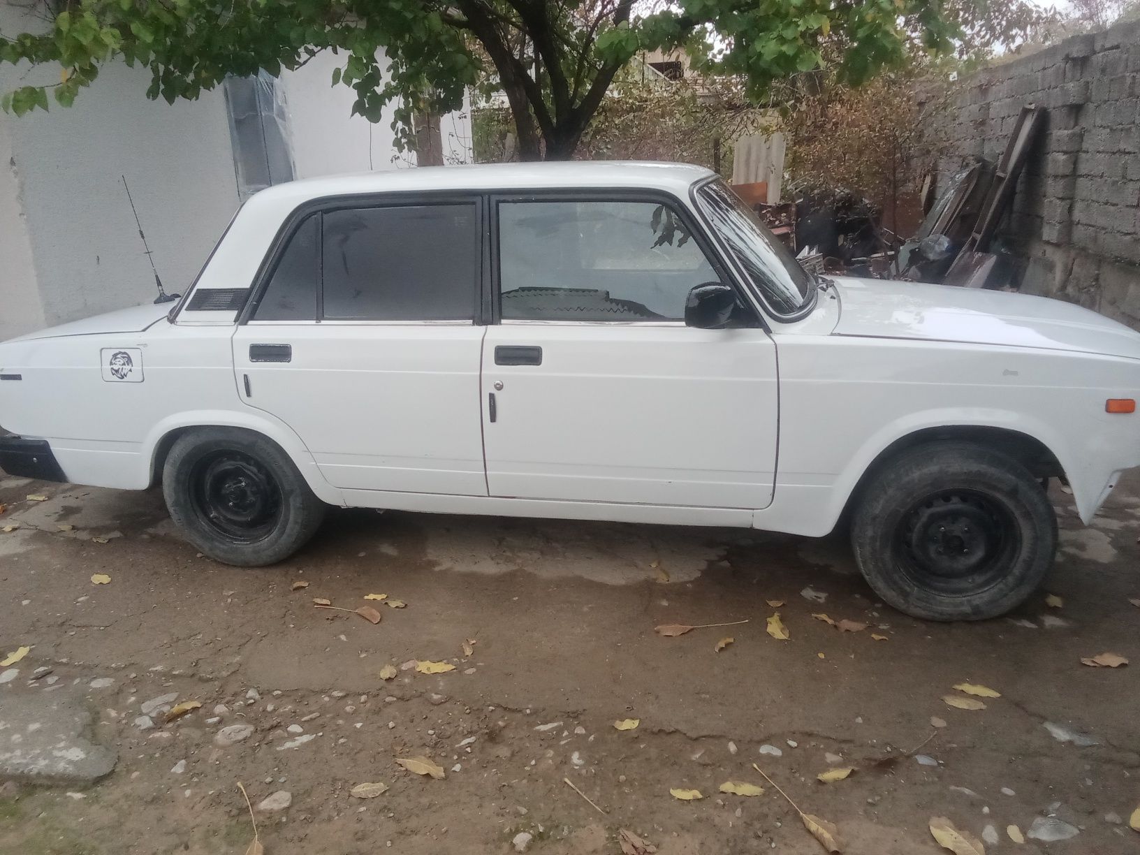 Vaz 2105.07 qilingan