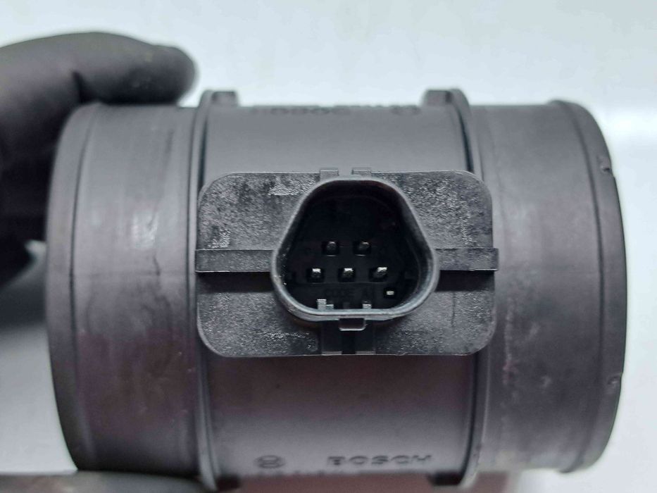 Debitmetru aer  Opel Astra J [Fabr 2009-2015] 55561912 1.7 A17DTS 96KW