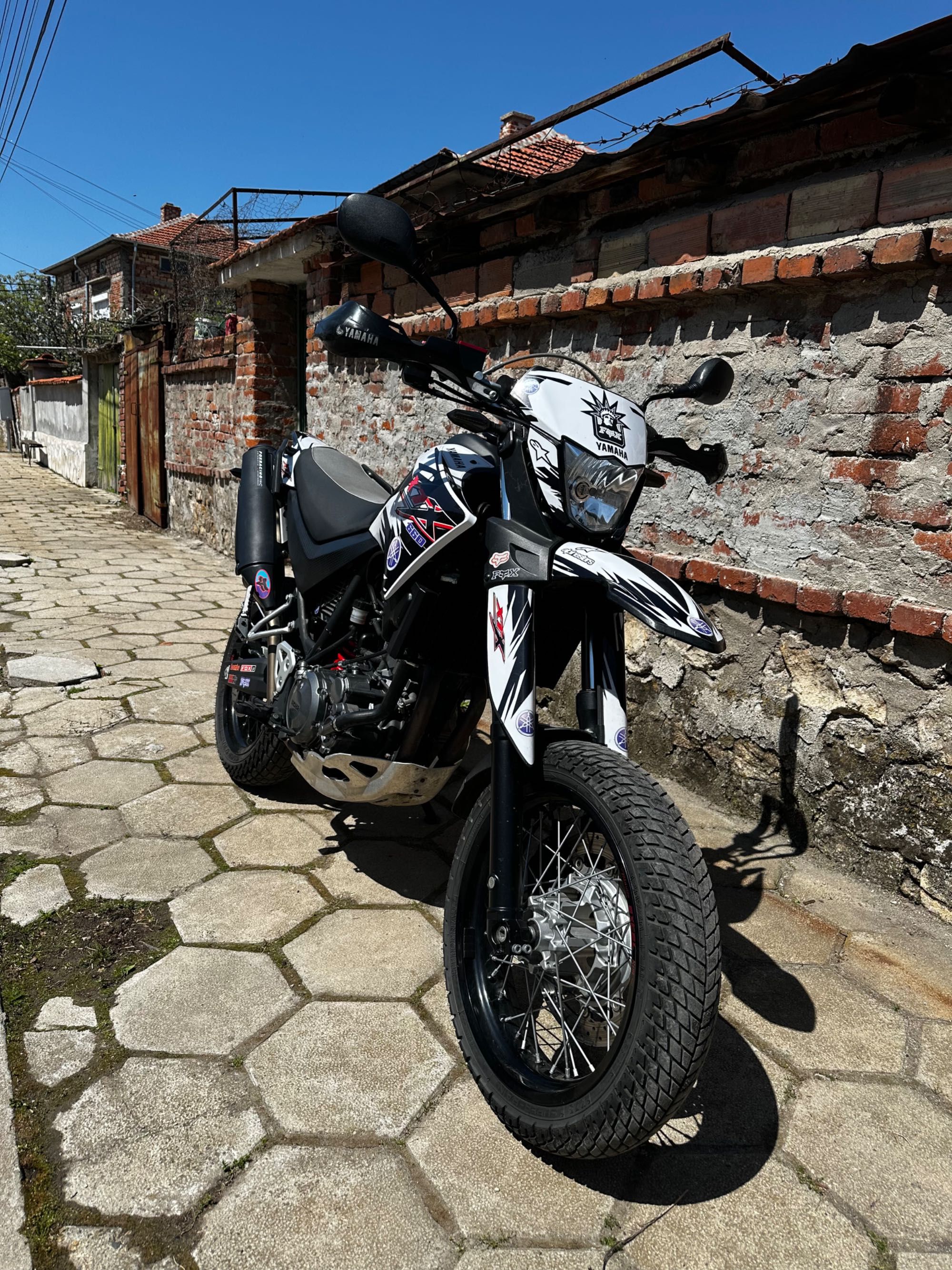 Yamaha xt660x…..