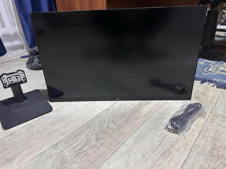 Монитор LG full HD 27 дюймов