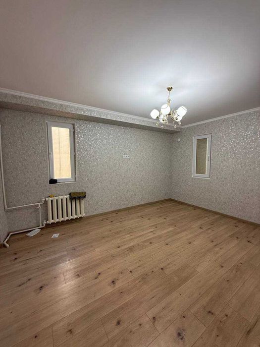 40 лет Крестик arzon kvartira sotiladi. Yashnabod Срочно продается!