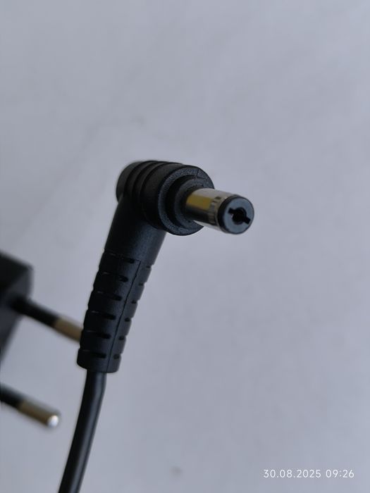Зарядно за лаптоп HP 65W и Acer 40W