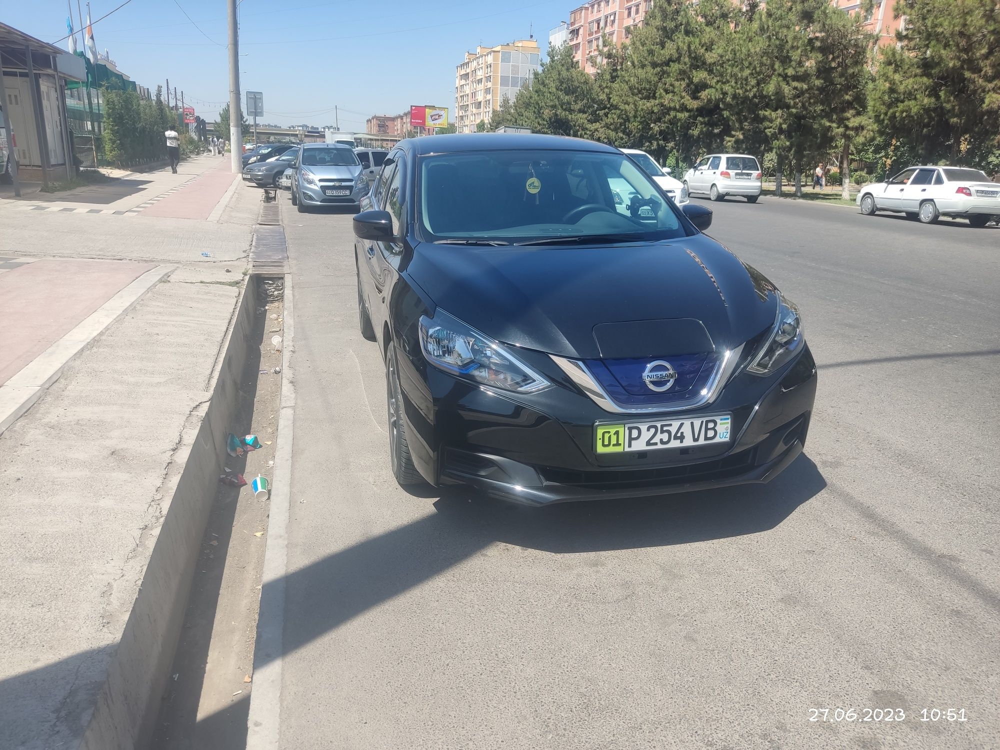 Электро кар Nissan Sylphy