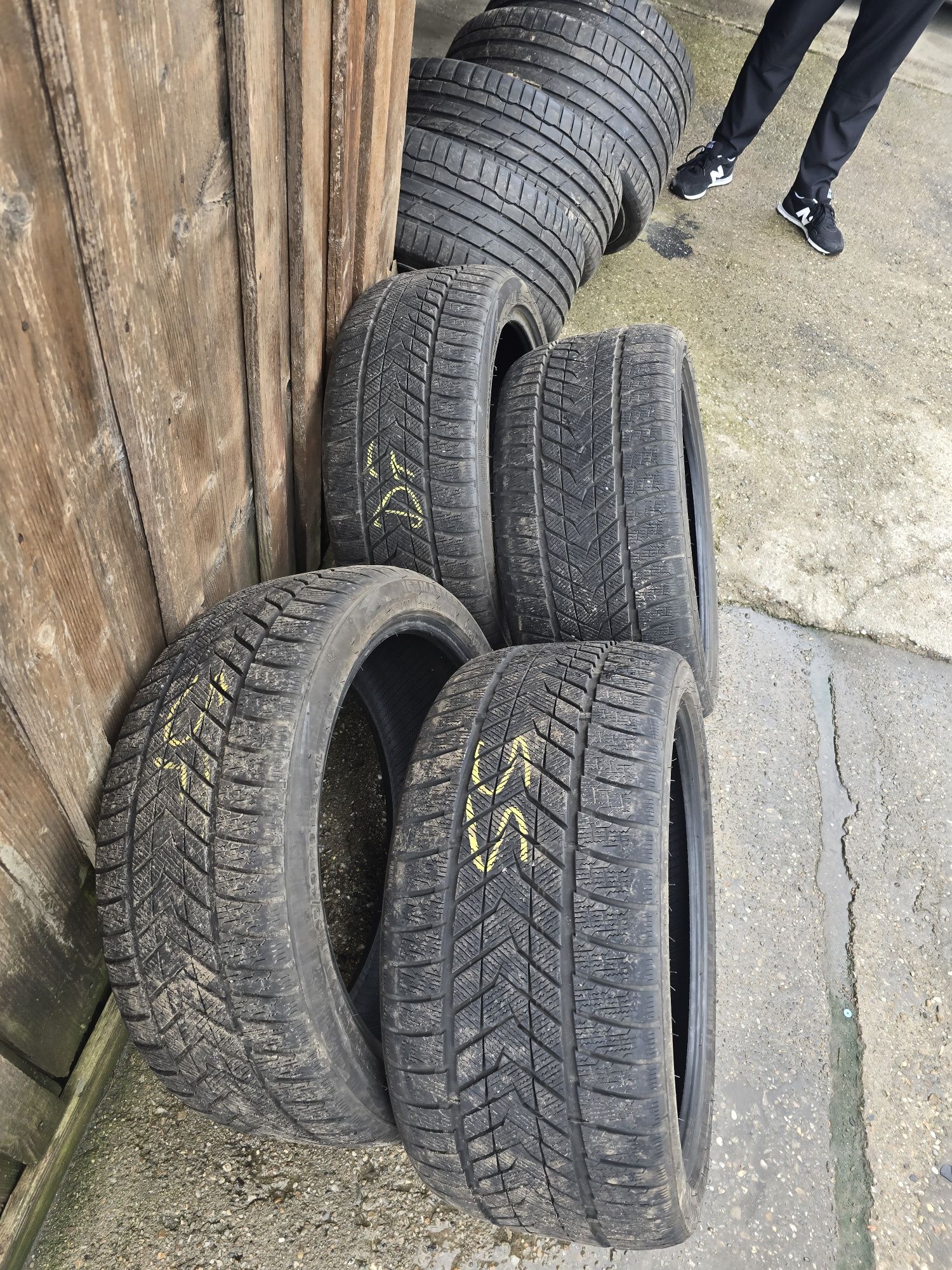 245/40R20 275/35 R20 M S iarna set 4 bucati
