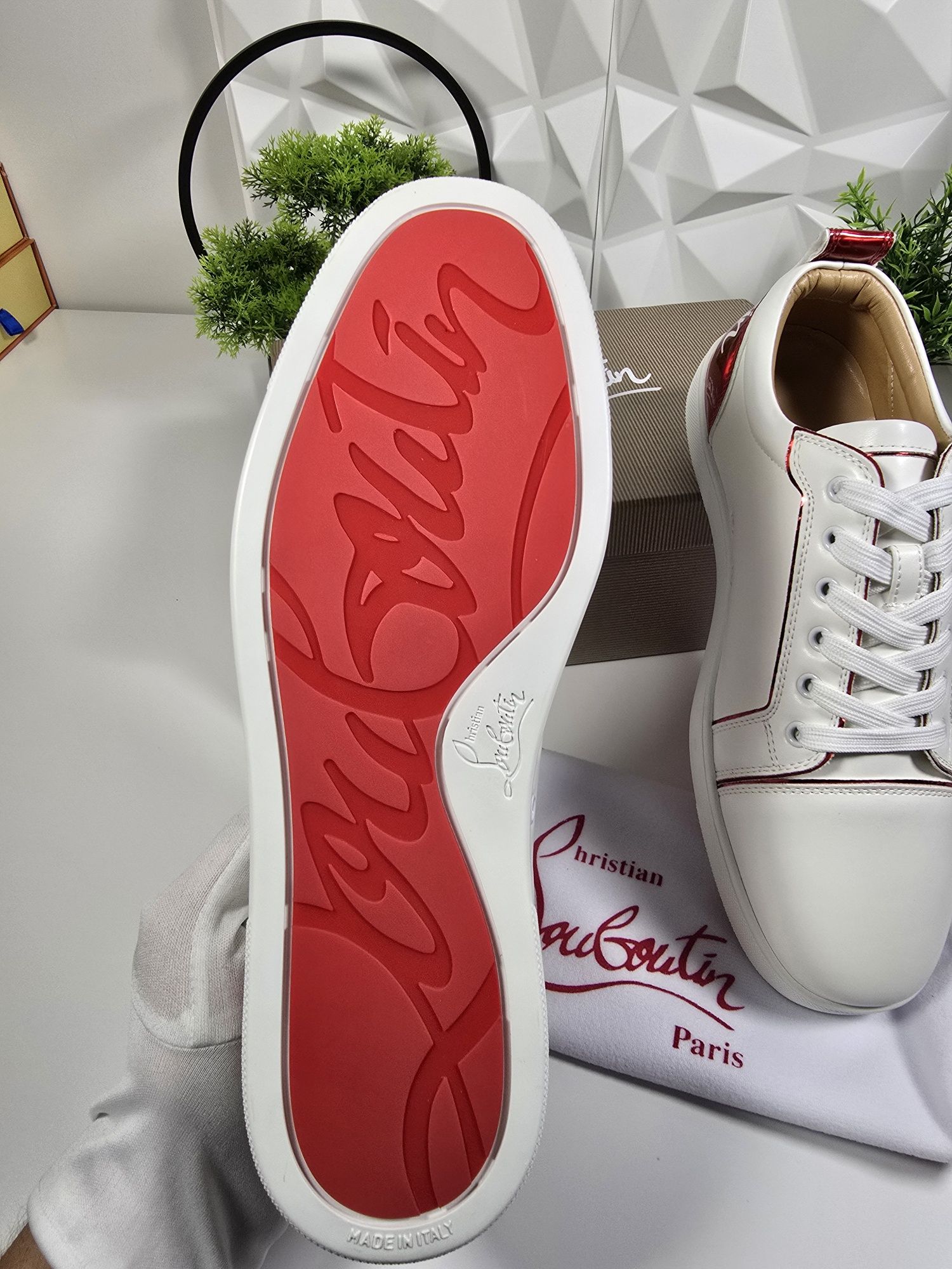 Обувки Christian Louboutin