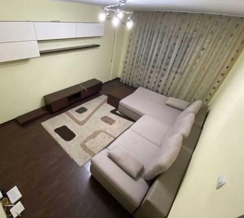 Дава се под наем Четиристаен апартамент в Пловдив, Южен - 95 кв.м за 204 € - Снимка #2