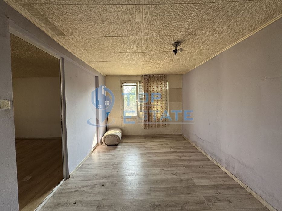 Продава се Къща в с. Драганово, Област Велико Търново - 45 кв.м за 1223 €/кв.м - Снимка #2