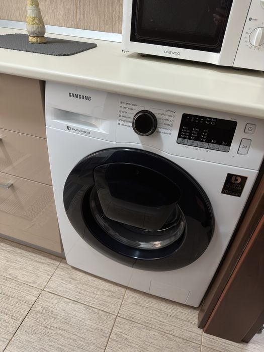 Inchiriez apartament cu 2 camere zona pallady/titan