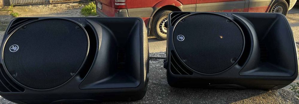 Mackie SRM 450-2(Dynacord electro voice ev Rcf BMS JBL)