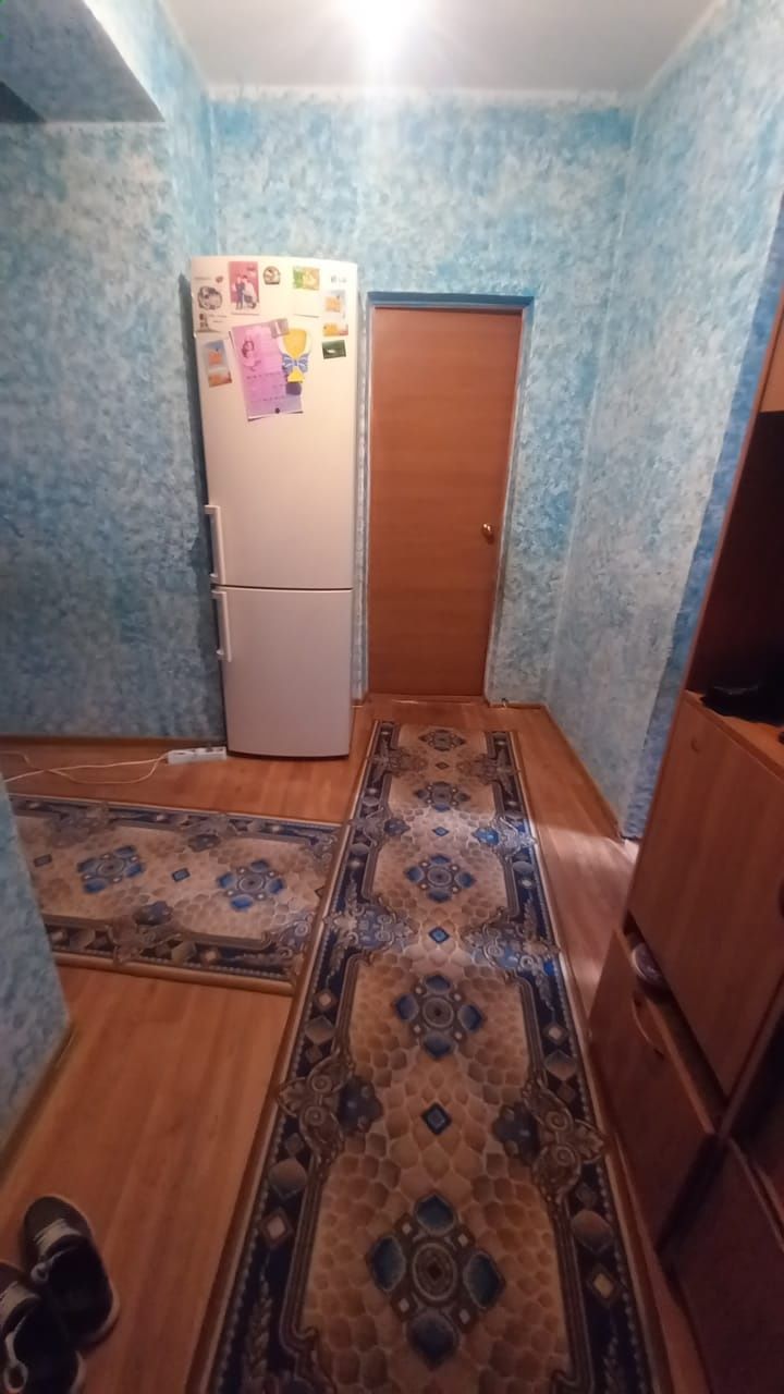 Продается 3-комнотни квартиру