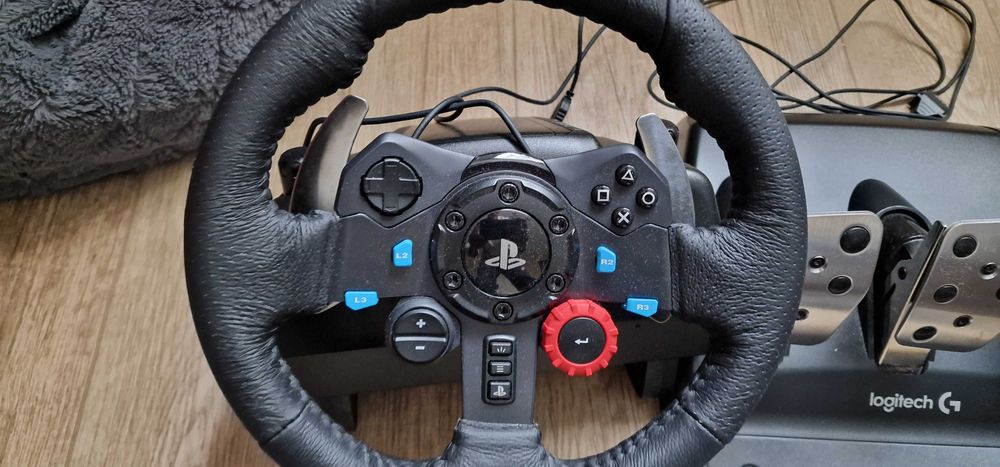 URGENT!!! Volan G29 Logitech