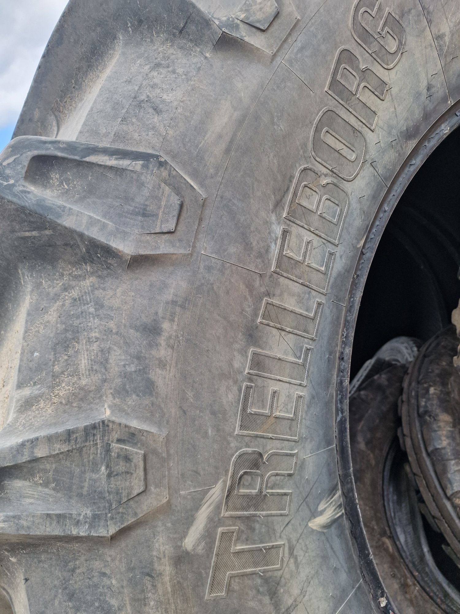 Cauciucuri 710/70R38 marca Trelleborg