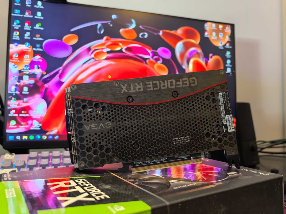 Видеокарта EVGA RTX 3060 XC 12GB в Отлично състояние! Гаранция!