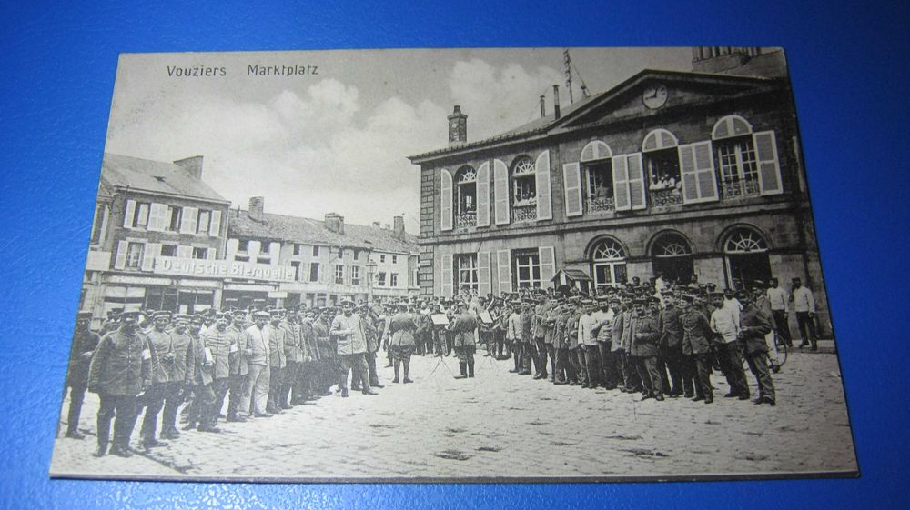 Ilustrata veche/Carte Postala,VOUZIERS,WW1,prizonieri francezi.