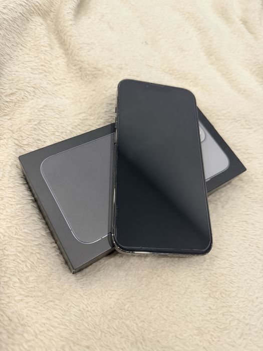 Iphone 13 Pro, черен цвят, 128 gb