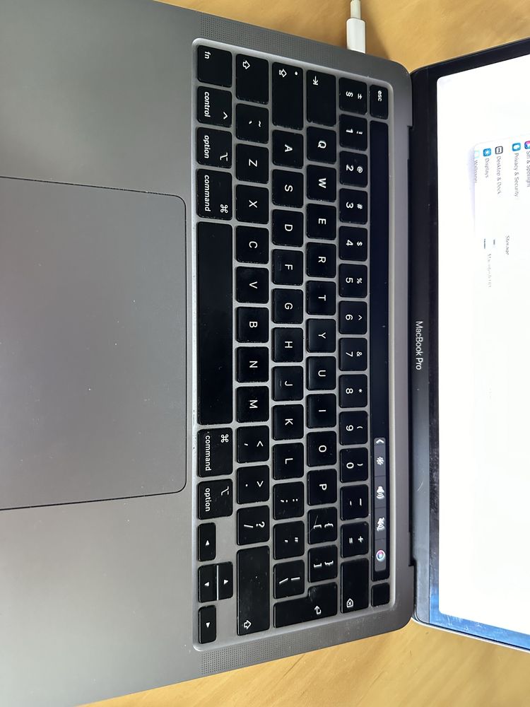 MacBook Pro 2020 13’ Retina Display, Touchbar