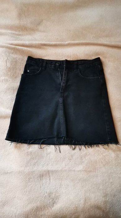 Fustă denim neagră!