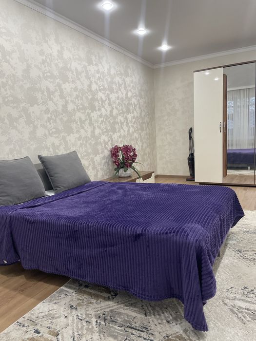 Сдам квартиру по суточно 11 мкр