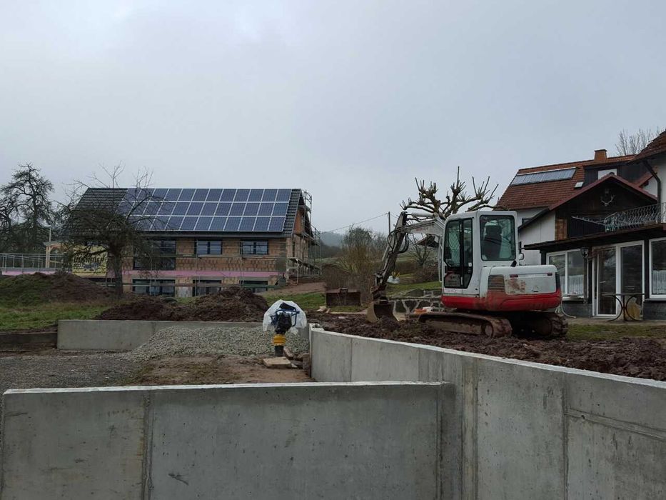 ДОМЕЛИК ООД  Строителство и ремонти