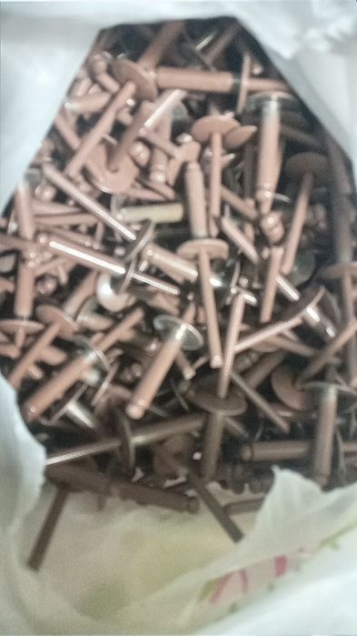 Заклёпки вытяжные