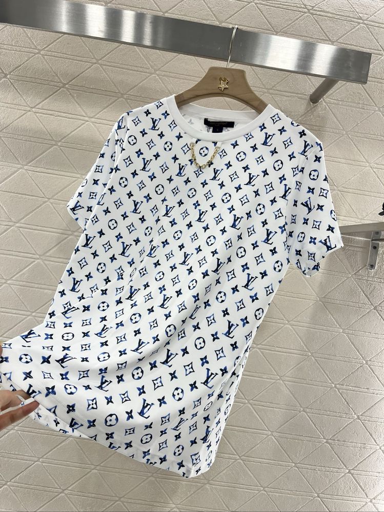 LV дамска тениска New Season